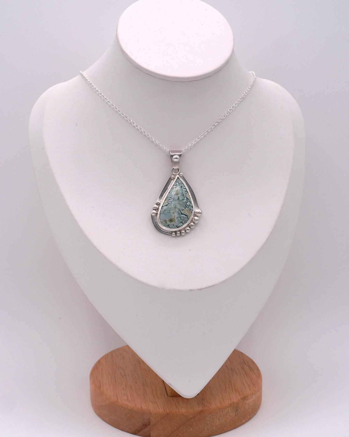 Blue Tide Seam Agate Pendant