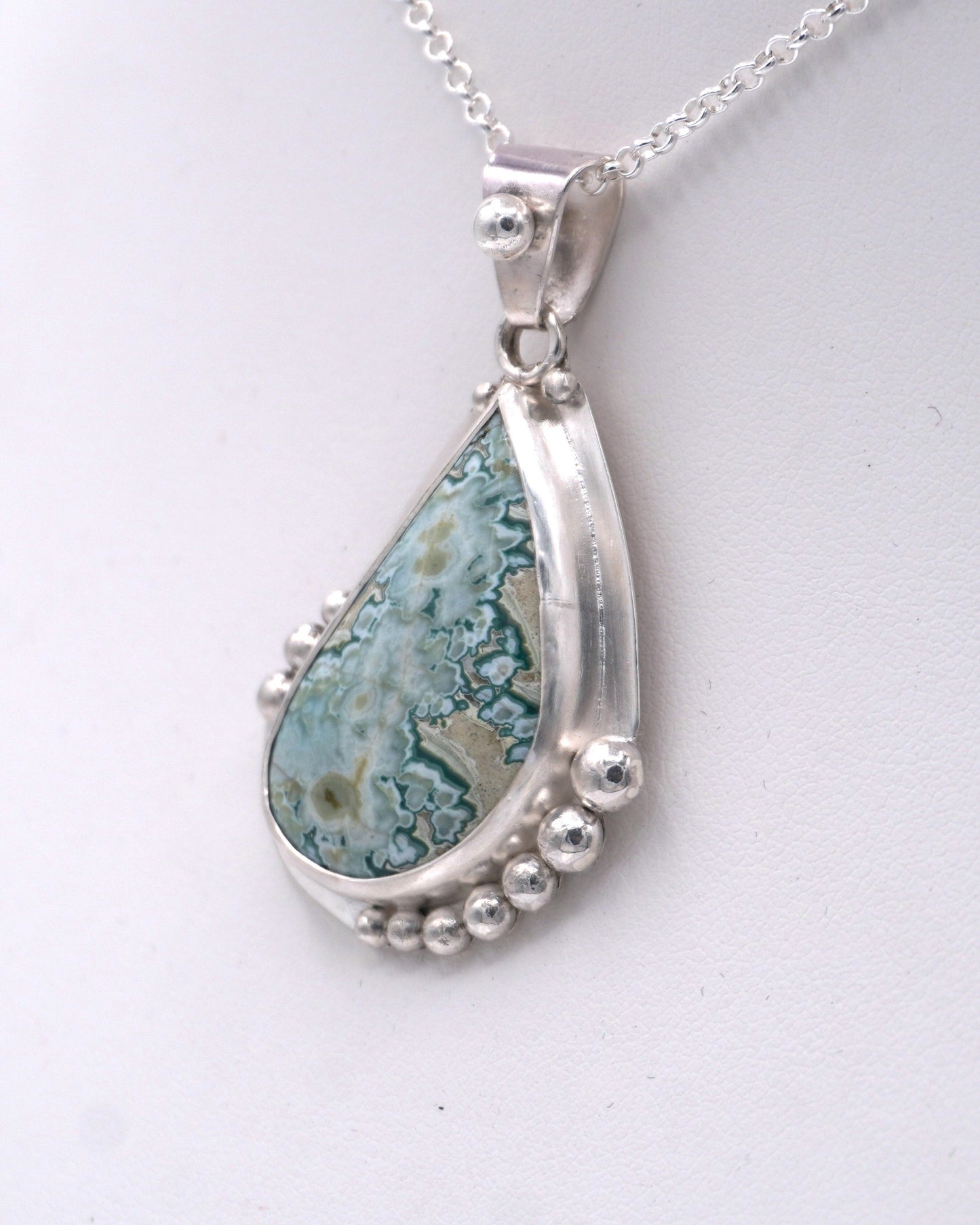 Blue Tide Seam Agate Pendant