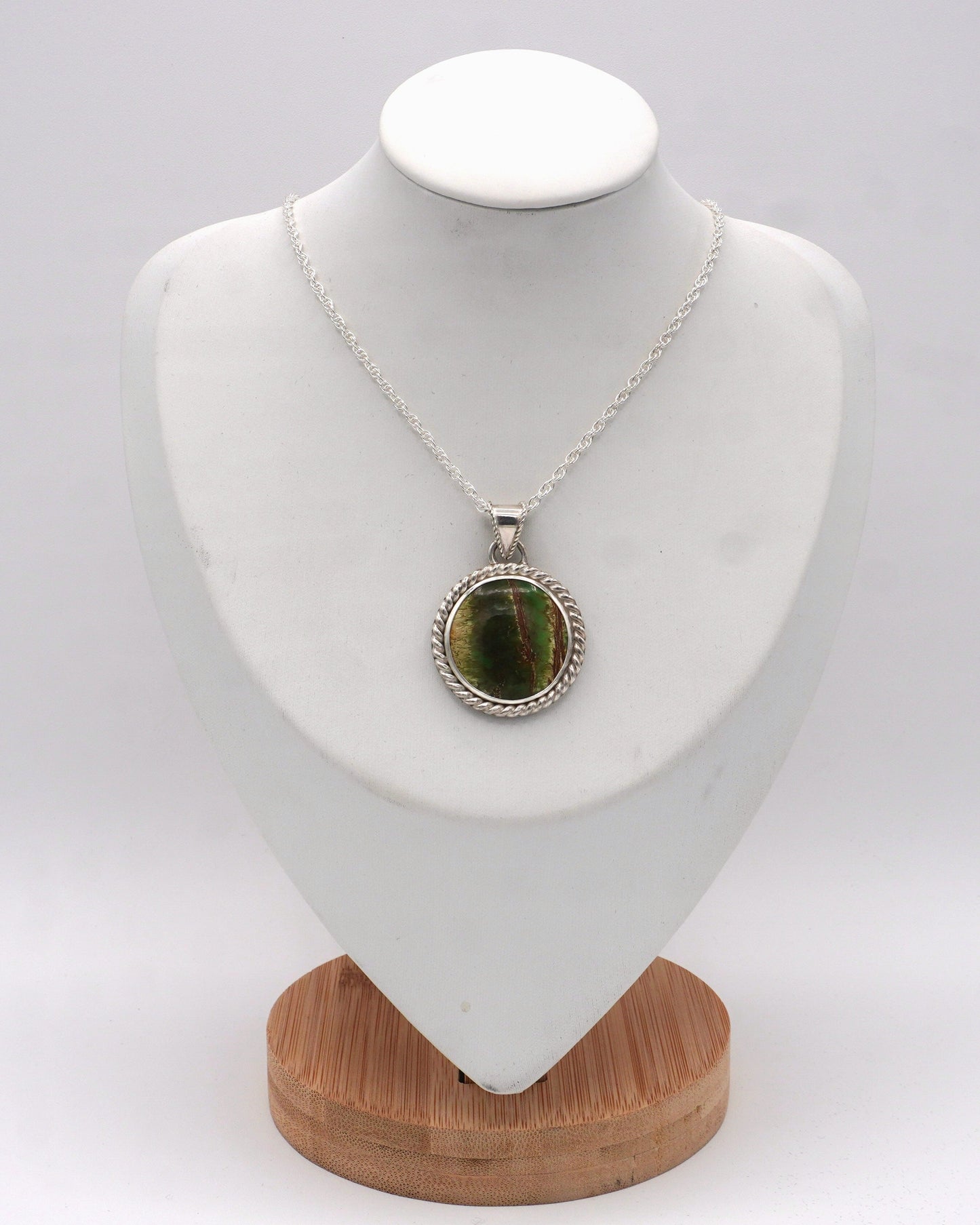 Green Variscite Rope-Trimmed Pendant