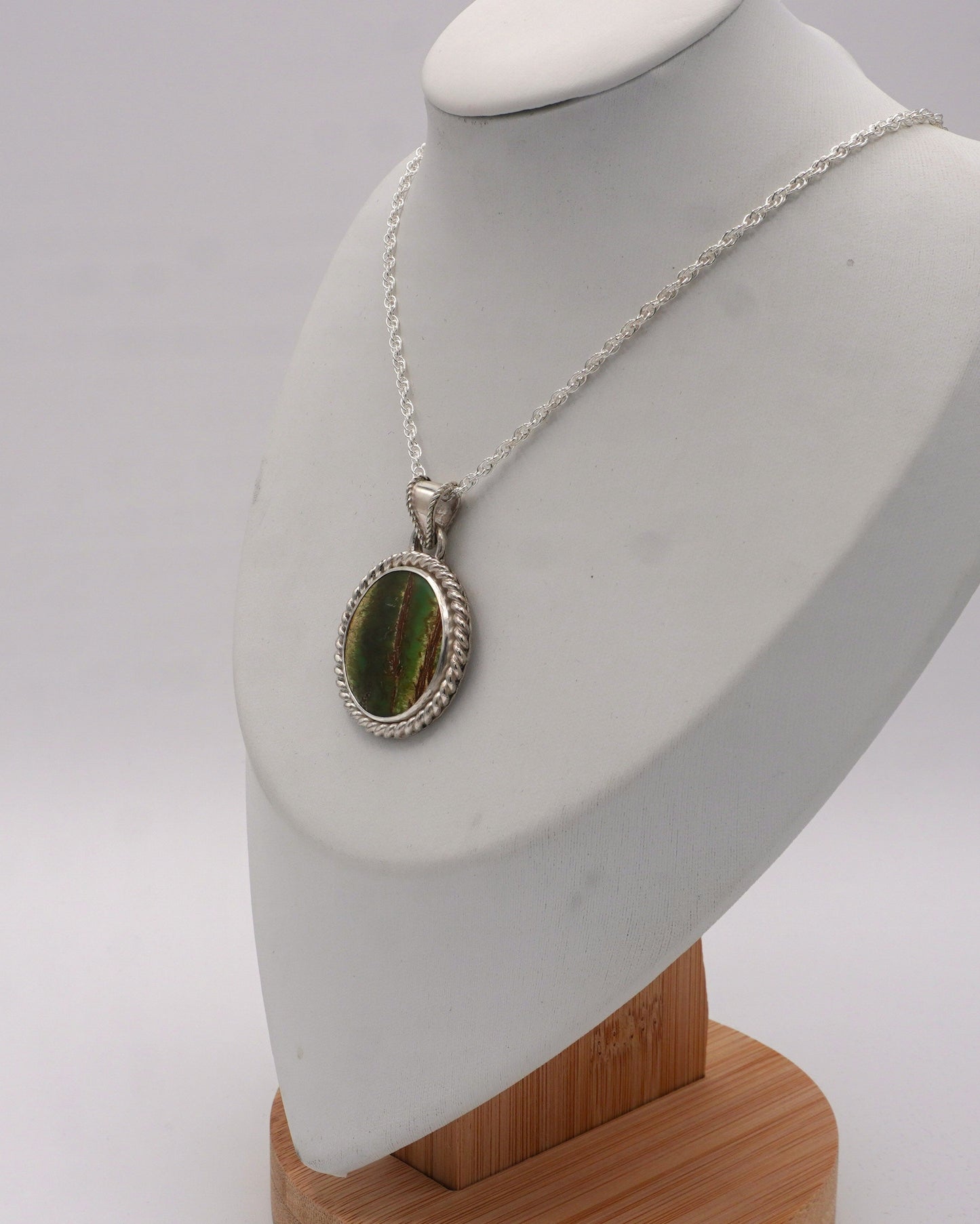 Green Variscite Rope-Trimmed Pendant