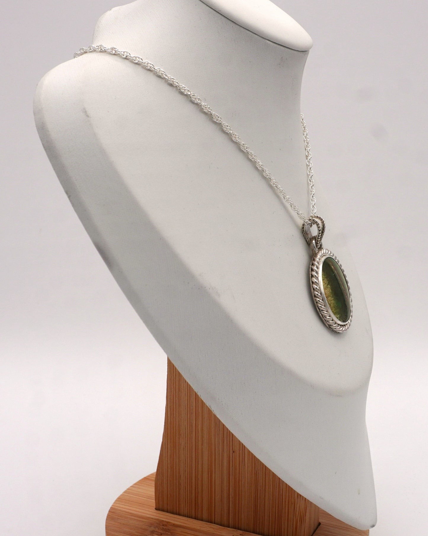 Green Variscite Rope-Trimmed Pendant