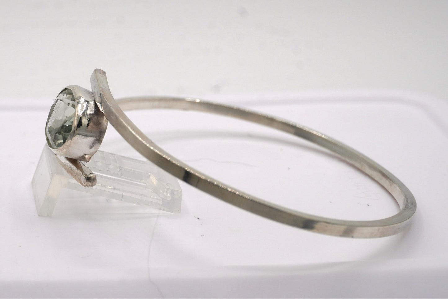 Prasiolite Oval Swirl Bangle
