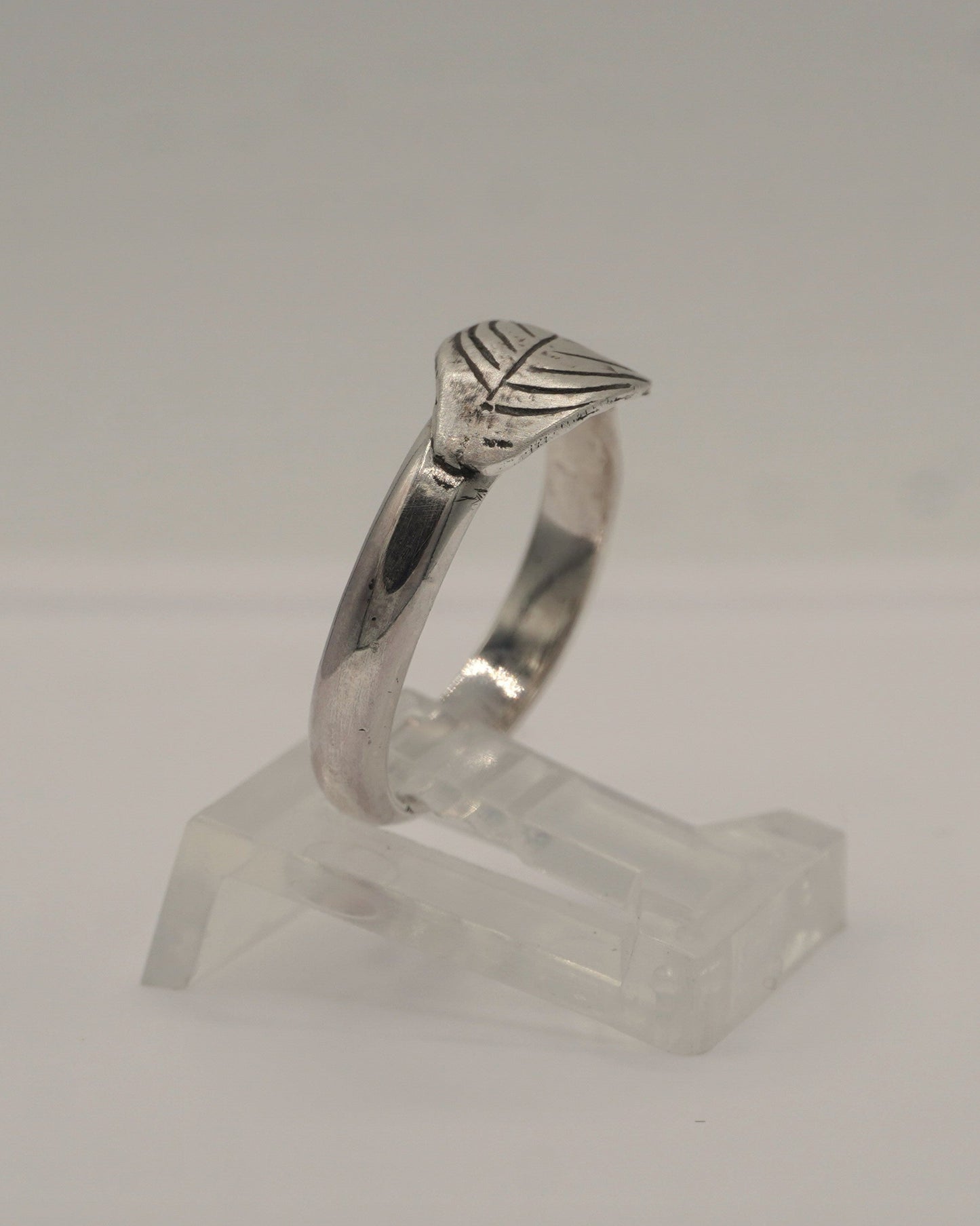 Leaf Ring