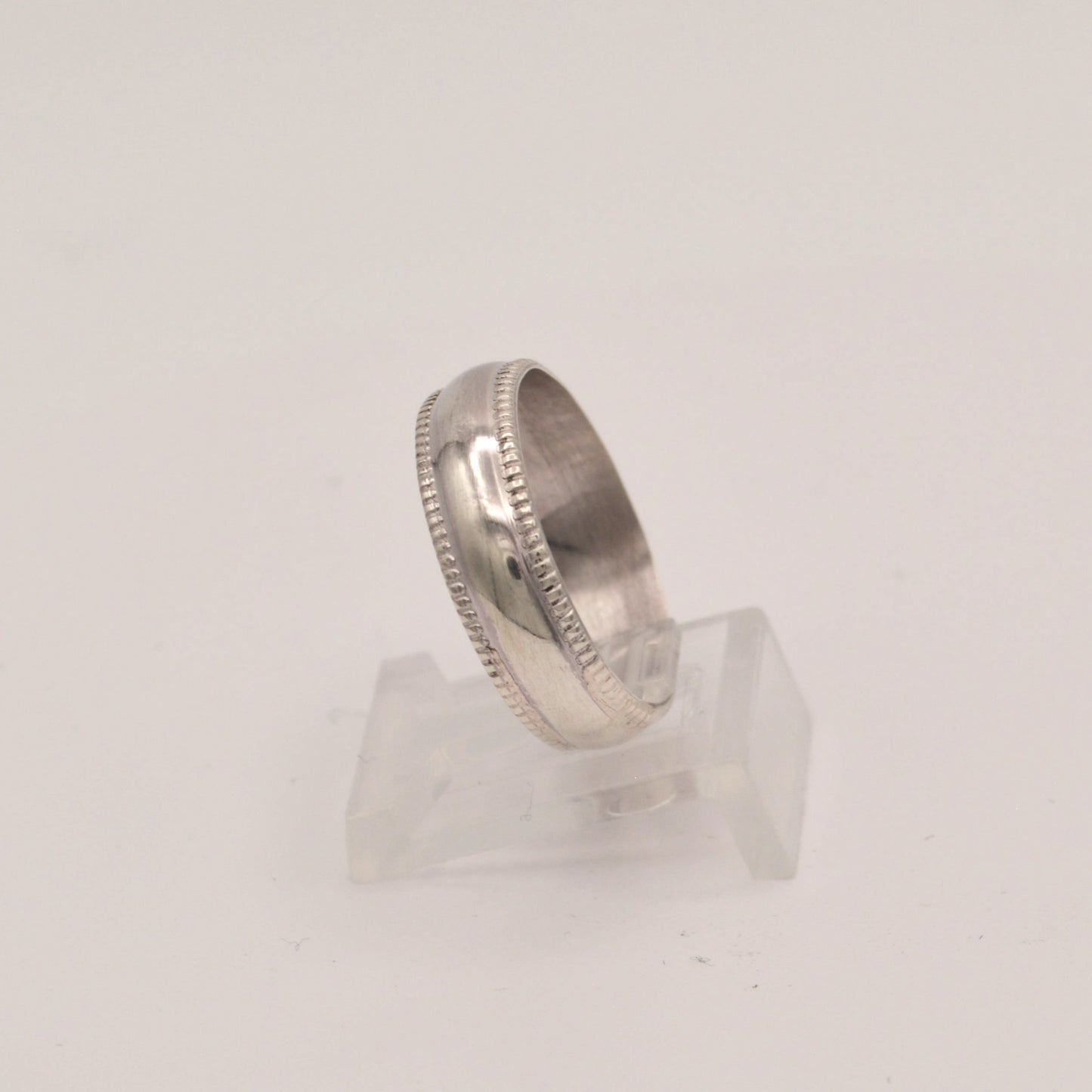 Bead-edge Band Ring