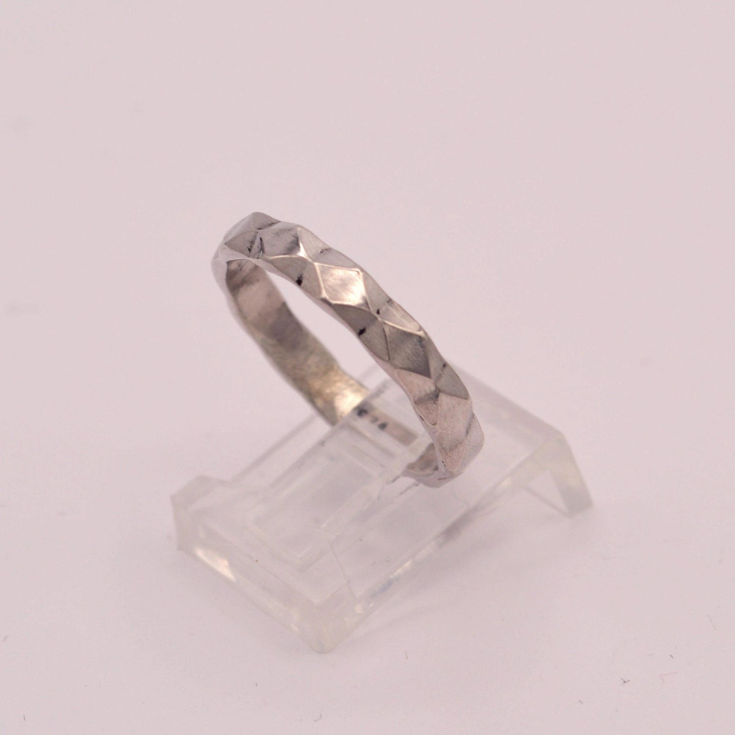 Geometric Band Ring