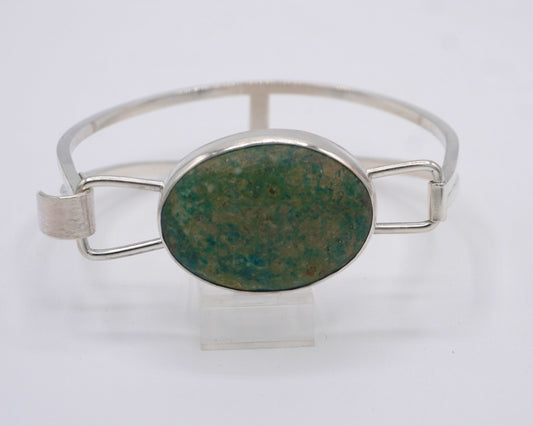 Green Agate Hinged Bracelet