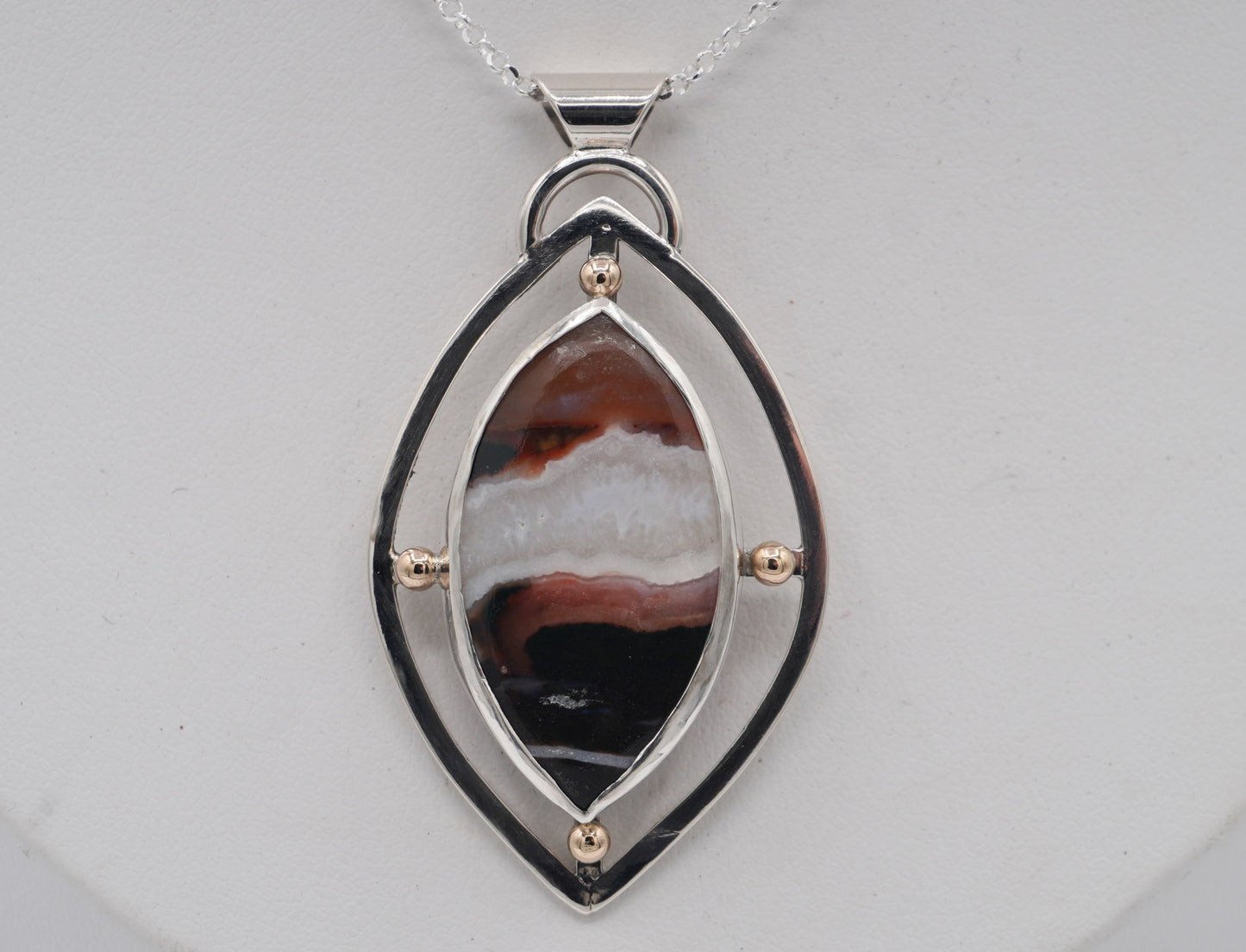Tuxedo Agate Necklace with Gold Accents