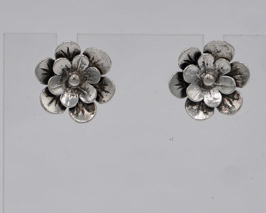 Flower Post Earrings