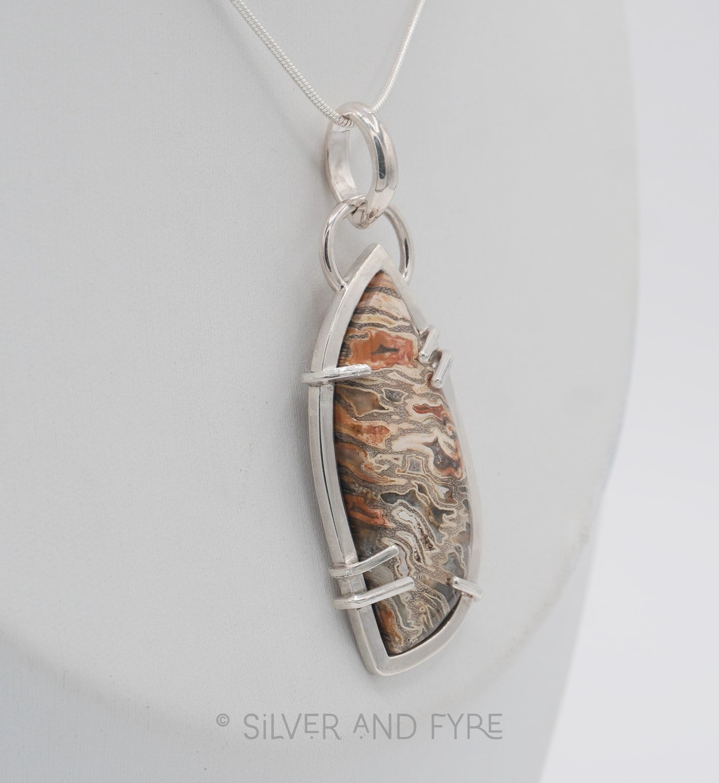 Palmwood Pendant
