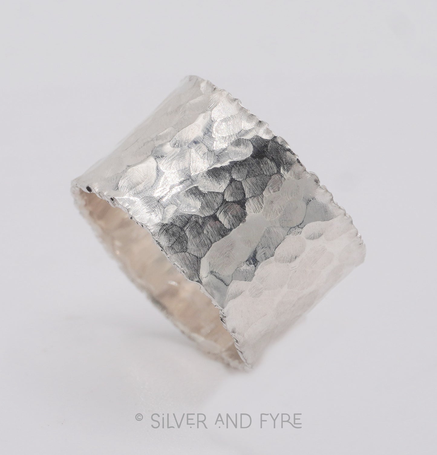 Hammered Wide Band RIng